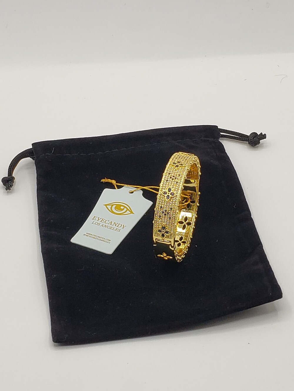 Eye Candy Los Angeles Gold Bangle Bracelet